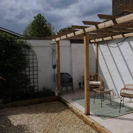 Light Filled Mid- Century 3 Bed Cottage In Dulwich Londra Esterno foto